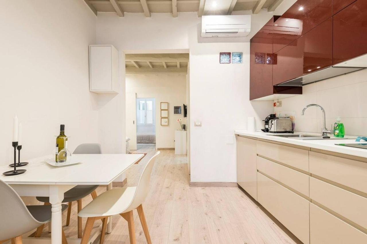 Cozy Apartment Near Ponte Vecchio Firenze Bagian luar foto