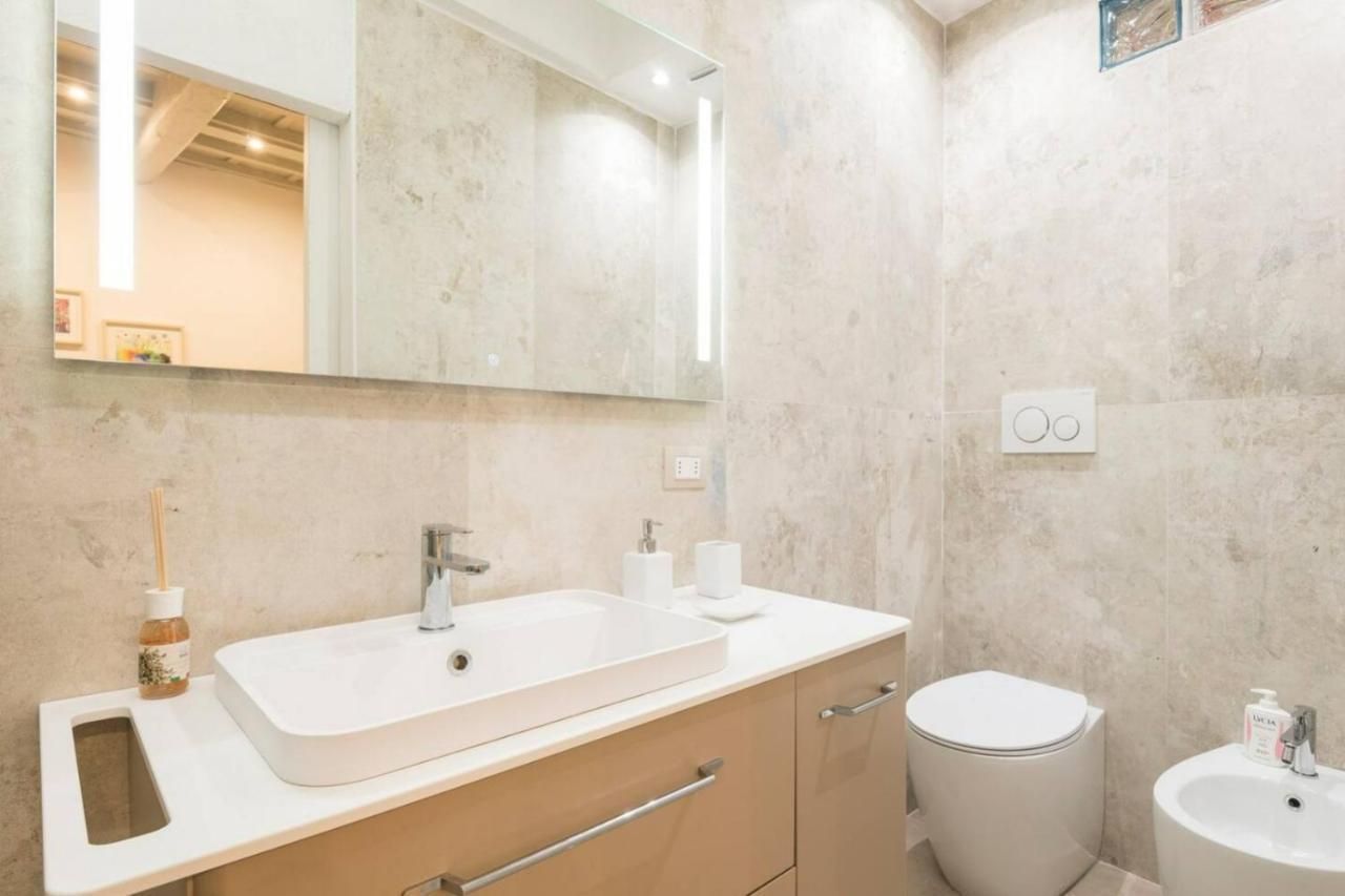 Cozy Apartment Near Ponte Vecchio Firenze Bagian luar foto